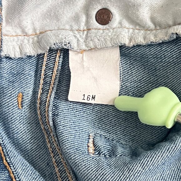 Vtg 90s Levi’s 515 Cutoff Jean Shorts Women's 16M Denim Raw Hem Frayed Red Tab - Picture 8 of 12